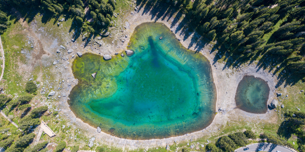 Karersee: Anreise ab Moena, Sehenswertes und beste Reisezeit